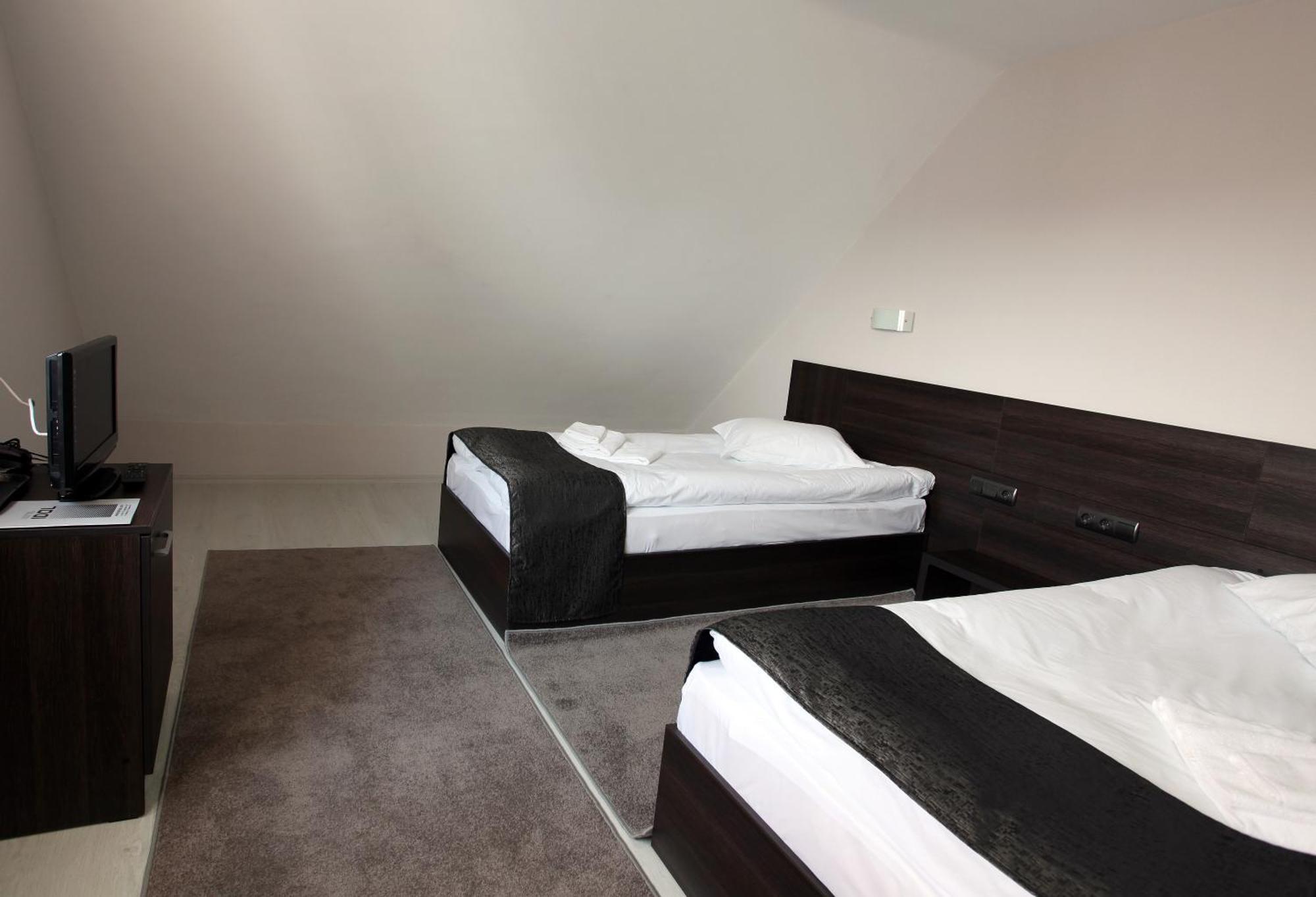 Hotel Idol Targovishte  Ngoại thất bức ảnh