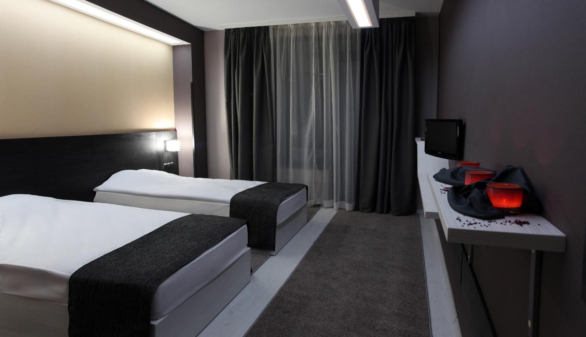 Hotel Idol Targovishte  Ngoại thất bức ảnh