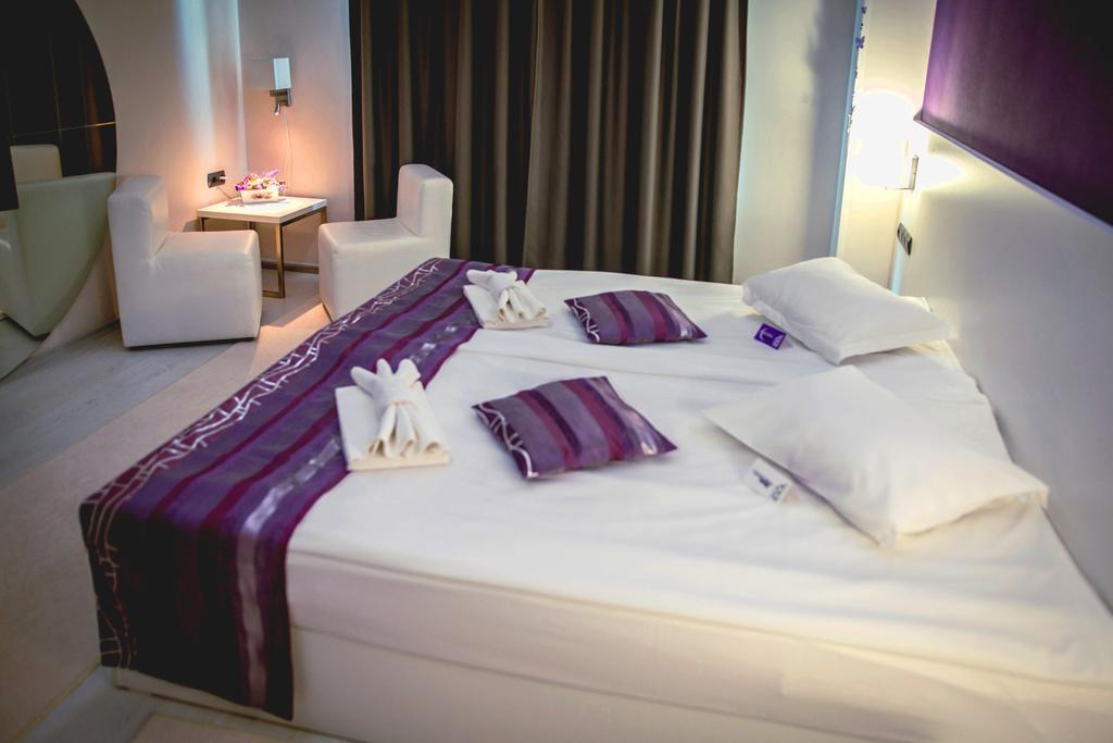 Hotel Idol Targovishte  Ngoại thất bức ảnh