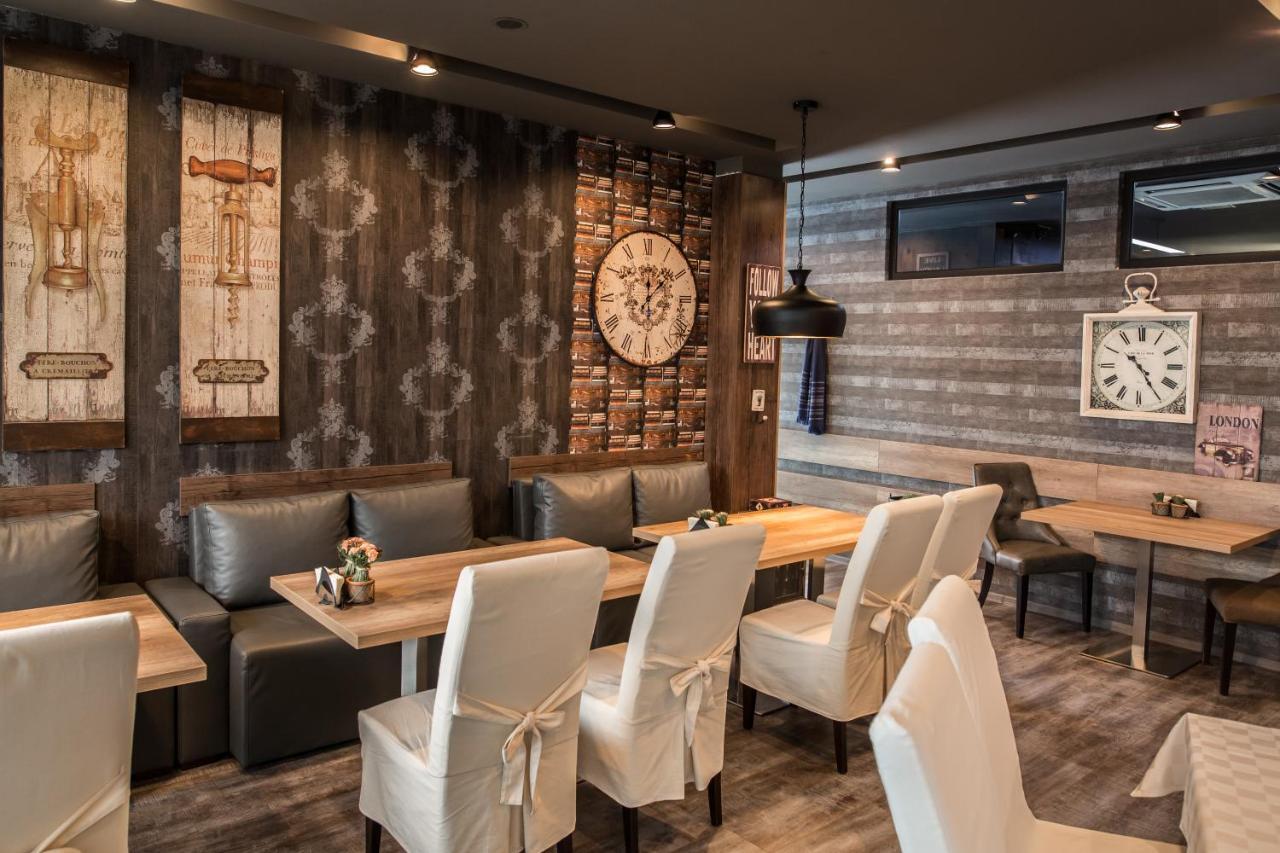 Hotel Idol Targovishte  Ngoại thất bức ảnh